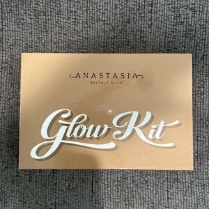 Anastasia Beverly Hills Glow Kit